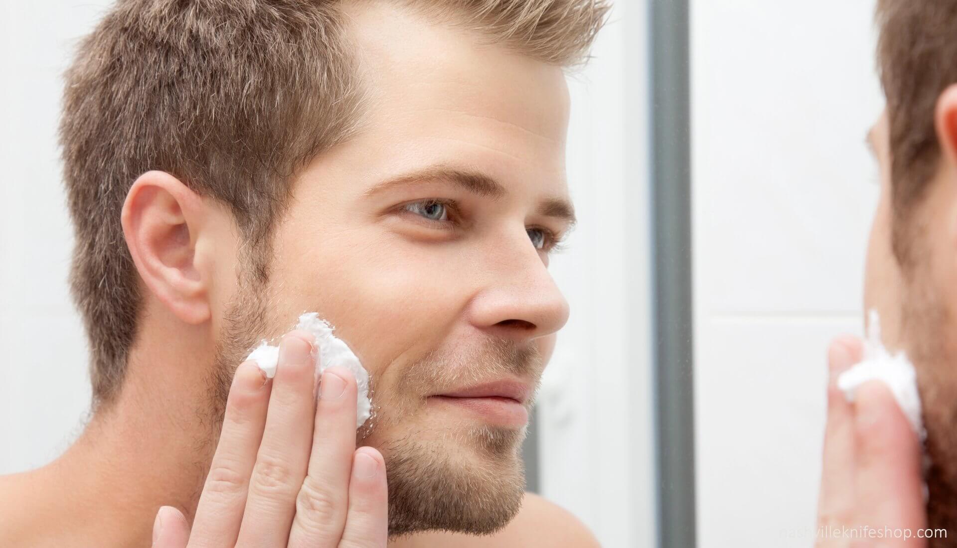 How to clean and care for your razor properly – For sharp blades and a perfect shave!